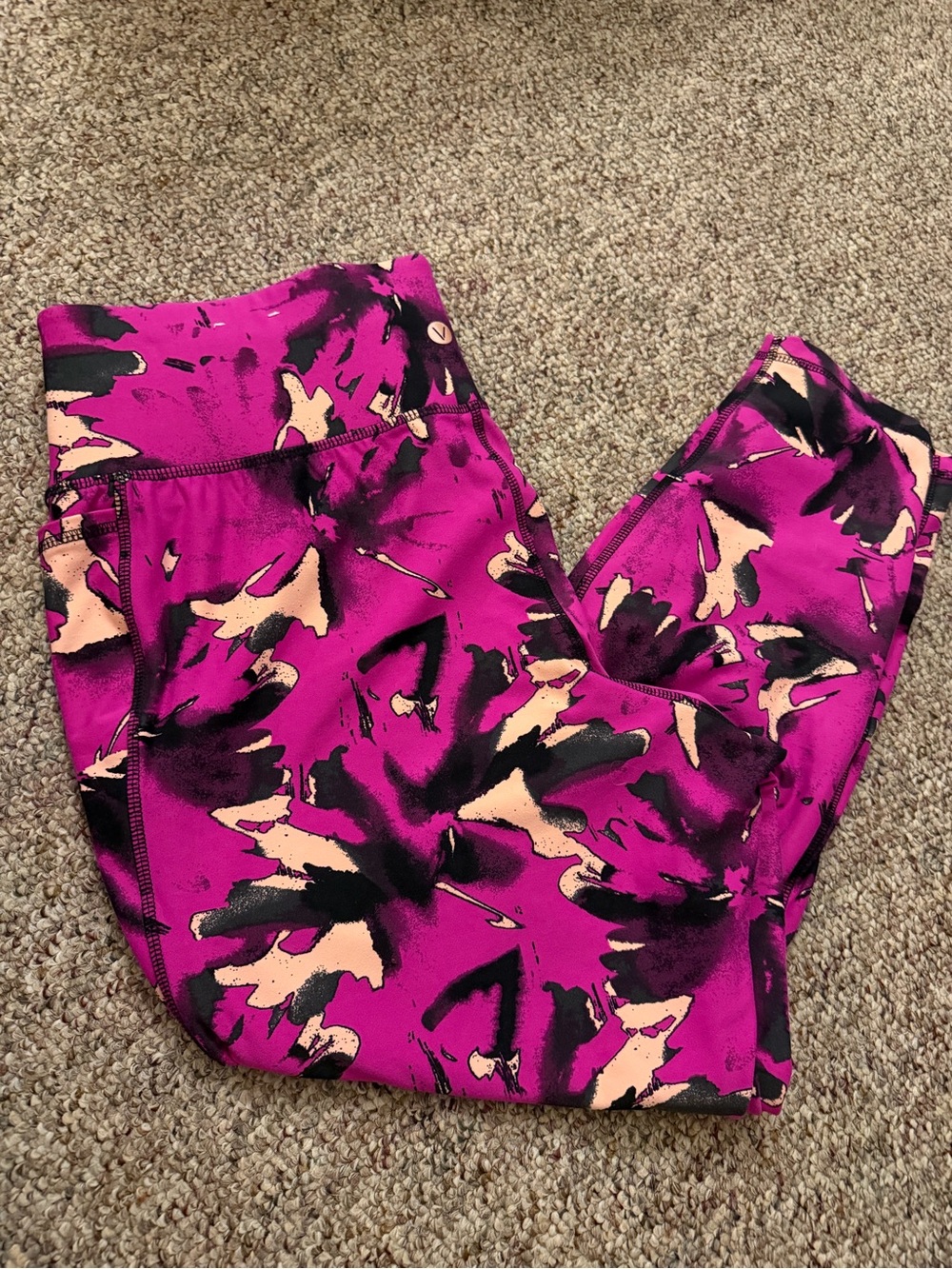 Lane Bryant Magenta Floral-Print Cropped Leggings